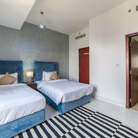 Icon Casa Living - Rimal 6-Jbr Marina View Apartment Dubai Bagian luar foto