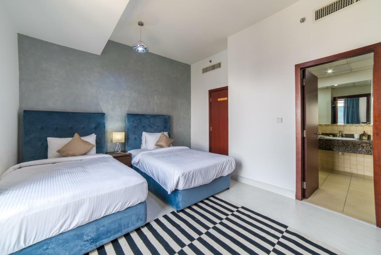 Icon Casa Living - Rimal 6-Jbr Marina View Apartment Dubai Bagian luar foto